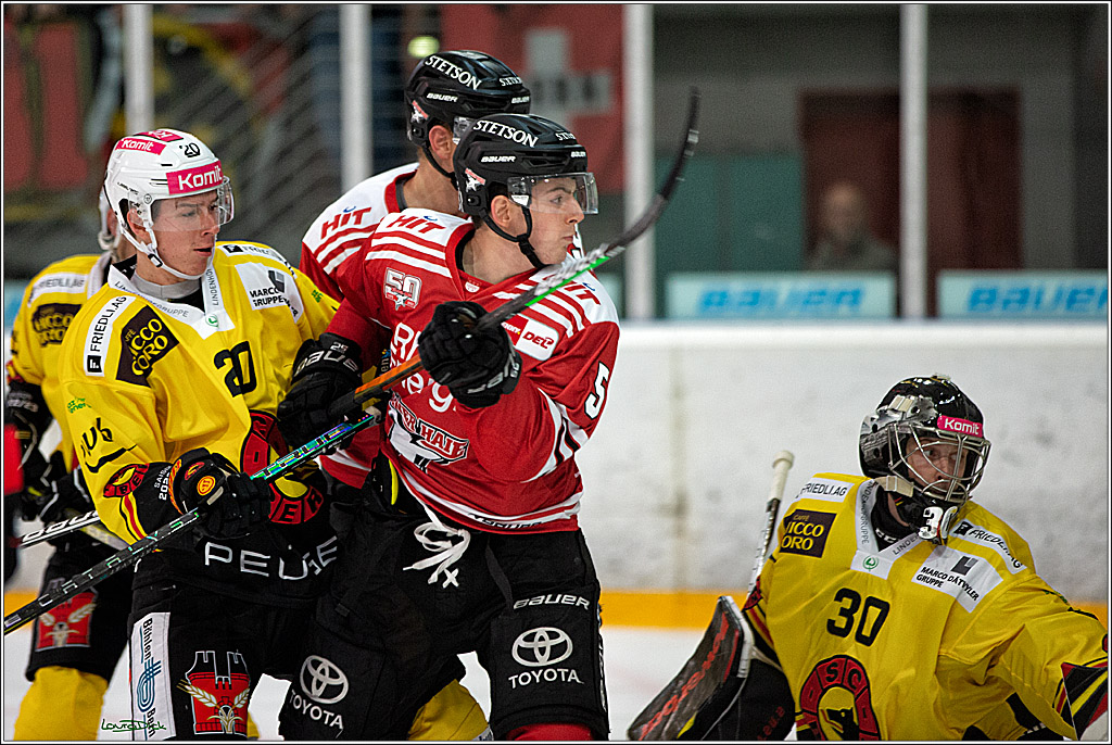 PENNY DEL;  Testspiel 2 Koelner Haie- SC Bern; Koeln, 20.08.2022